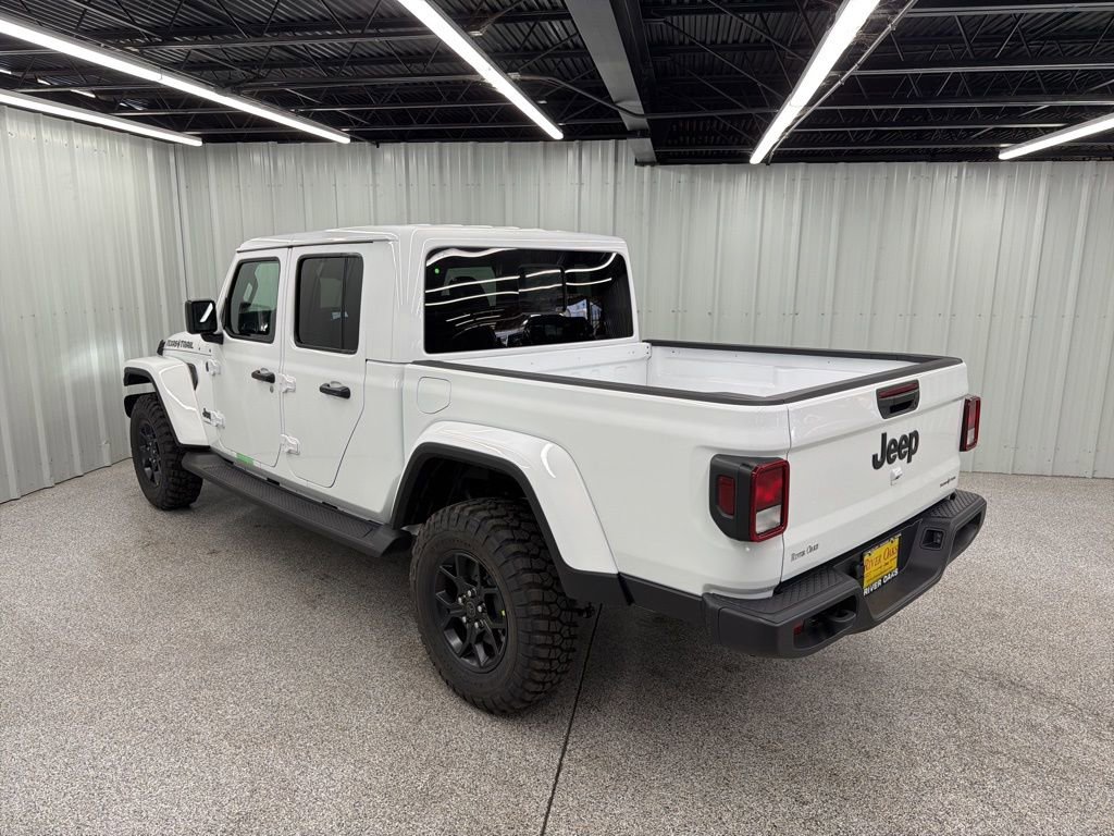 New 2026 Jeep Gladiator Sport image 4