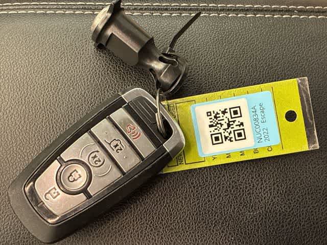 Used 2022 Ford Escape SE w/ Convenience Package FWD image 36
