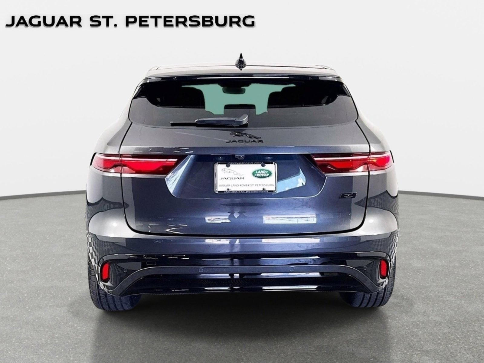 Used 2026 Jaguar F-PACE R-Dynamic S AWD/4WD image 6