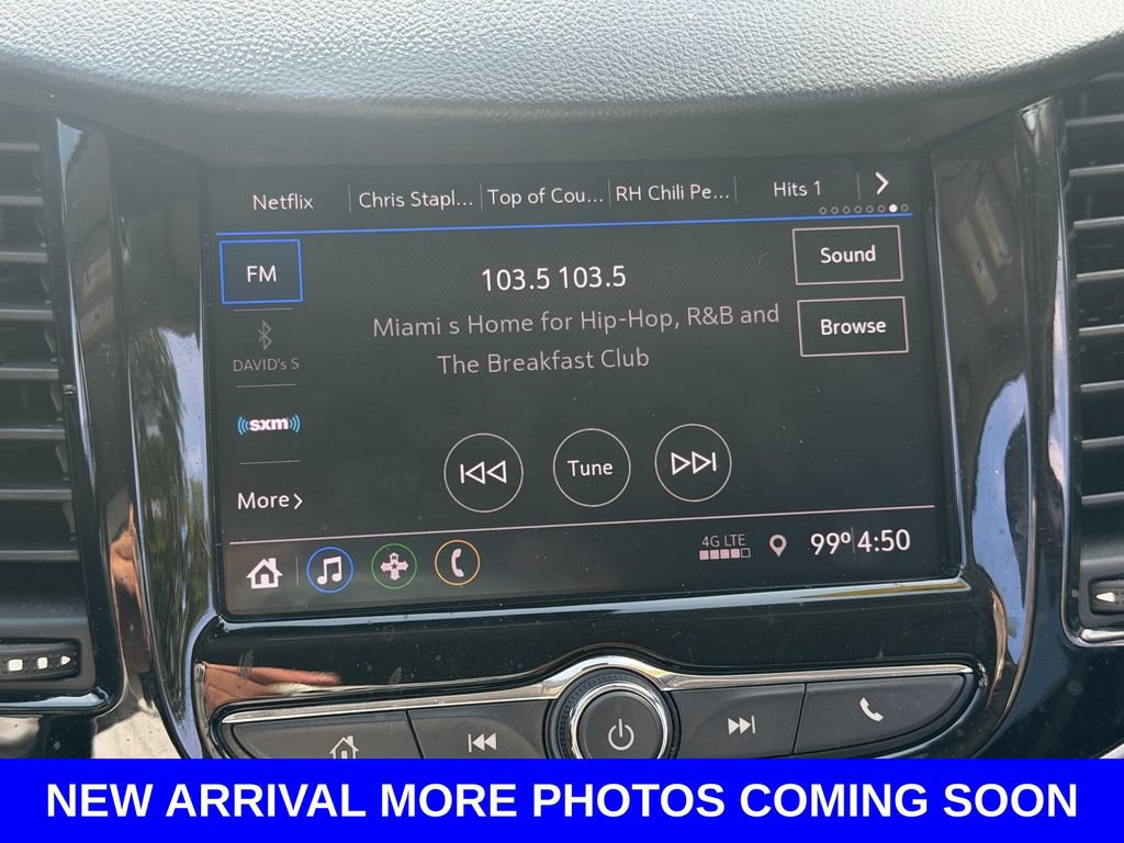 Used 2022 Chevrolet Trax LT w/ LT Convenience Package FWD image 22