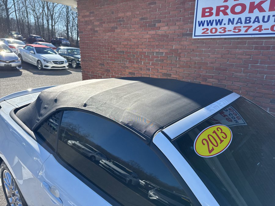 Used 2013 Ford Mustang Premium image 40