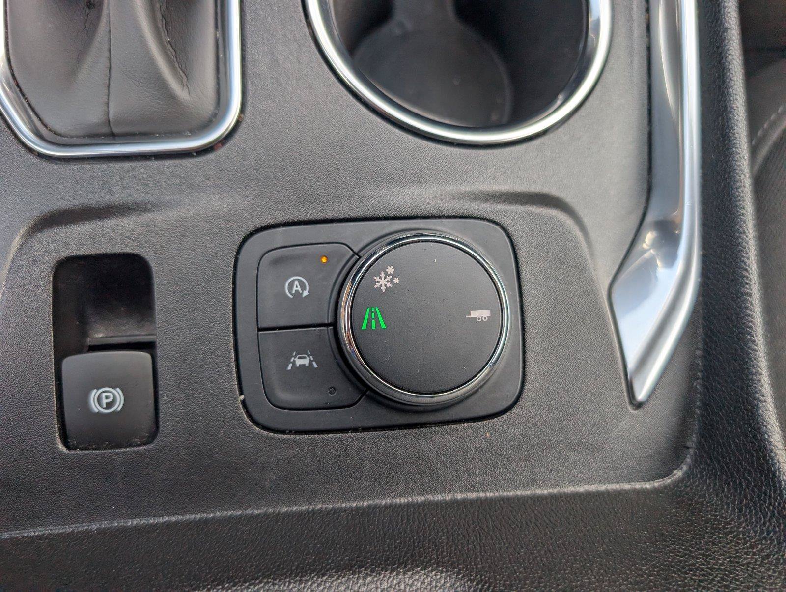 Certified 2023 Chevrolet Traverse LT FWD image 21
