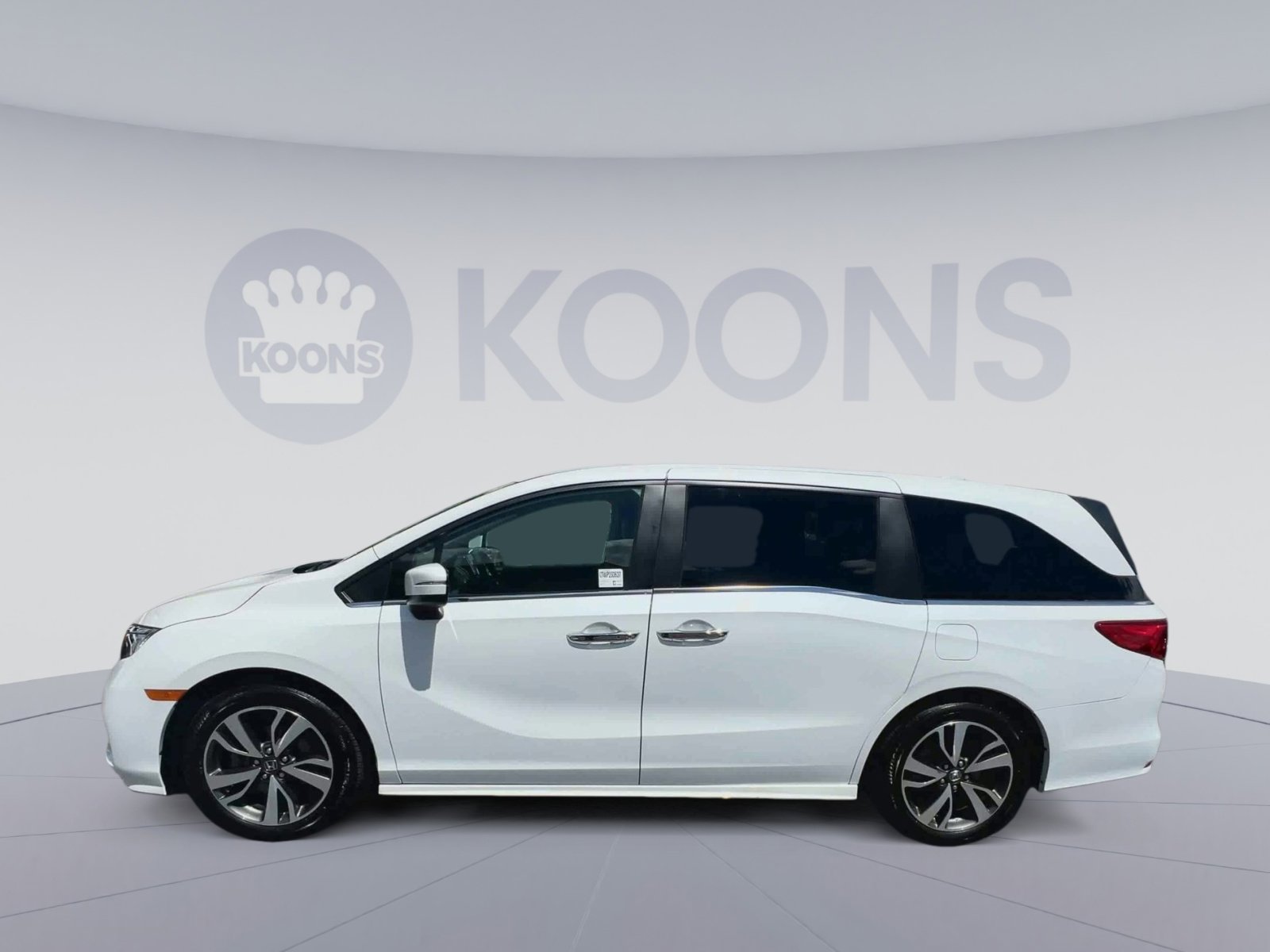 Used 2023 Honda Odyssey Touring image 7
