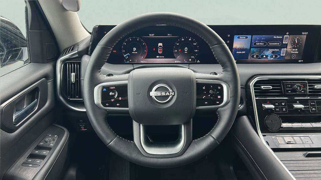 Used 2025 Nissan Armada SV RWD image 18