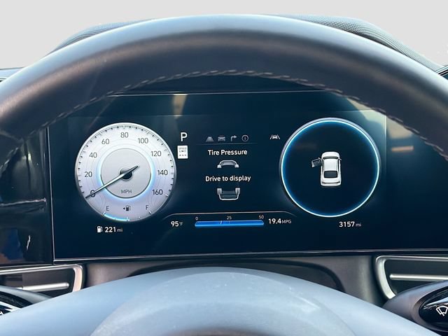 Certified 2025 Hyundai Elantra SEL FWD image 12