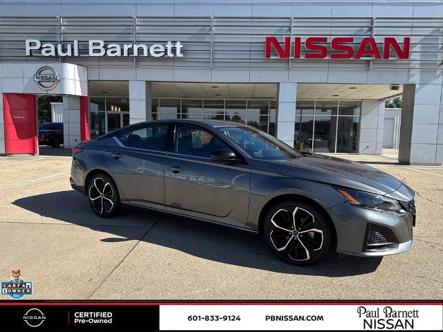 Certified 2024 Nissan Altima 2.5 SR FWD image 1