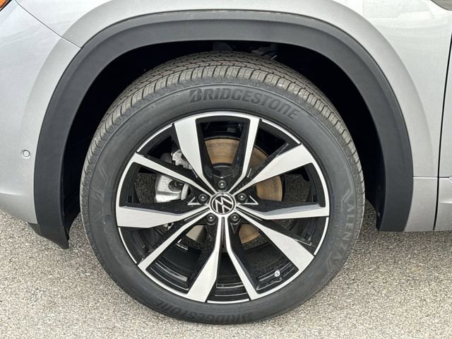 New 2026 Volkswagen Atlas SEL Premium R-Line image 24