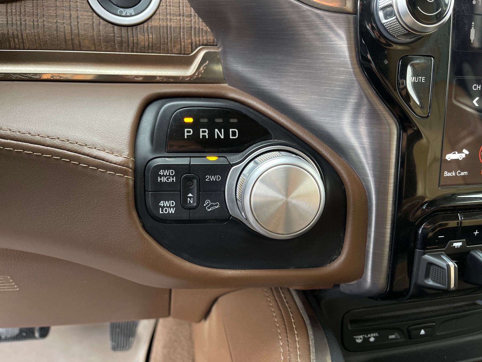 Used 2019 RAM 2500 Limited AWD/4WD image 25