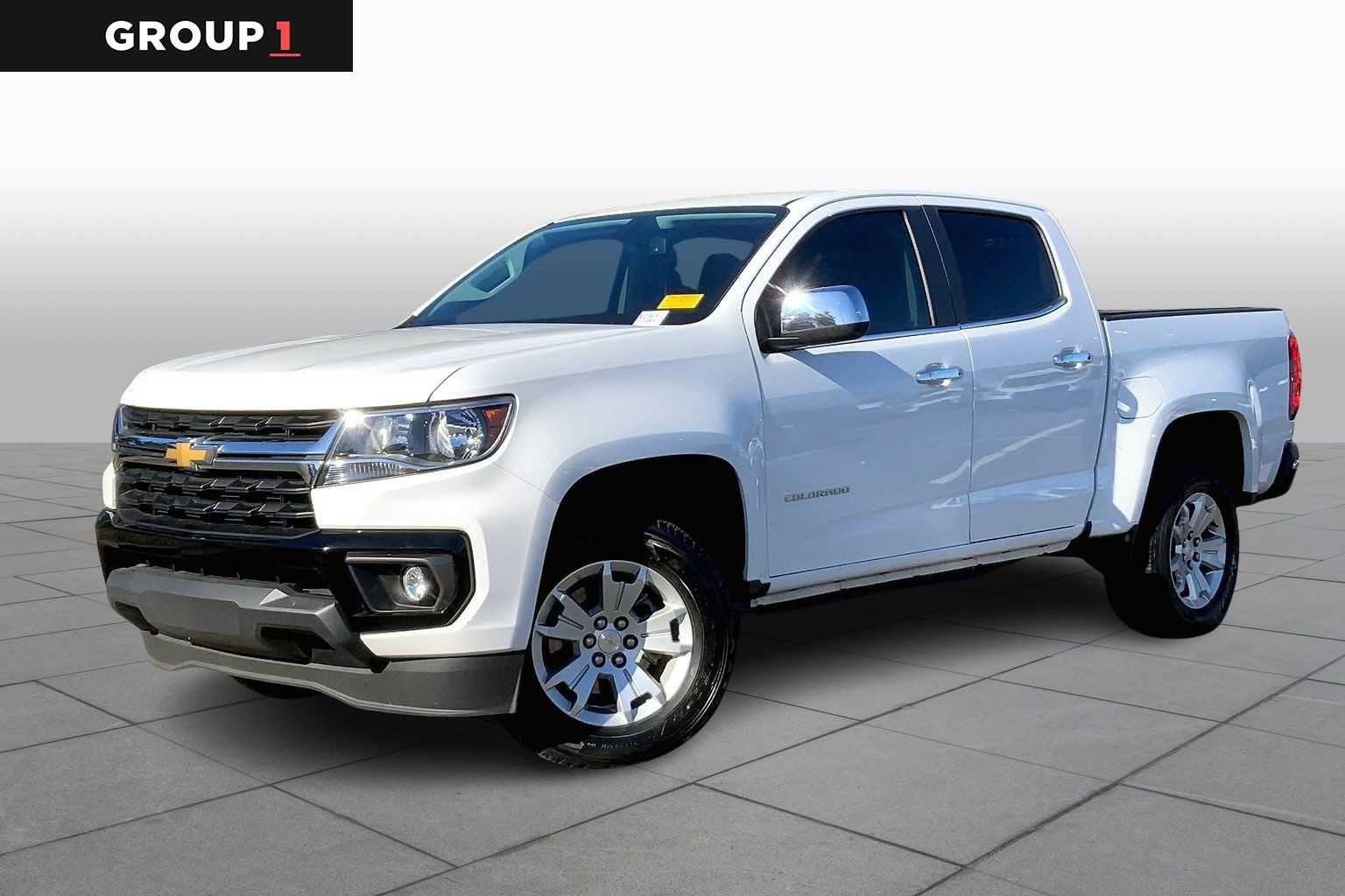Used 2022 Chevrolet Colorado LT w/ Chrome Appearance Package image 1