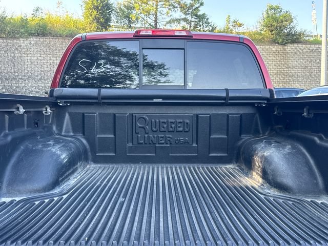Used 2021 Nissan Frontier SV RWD image 12