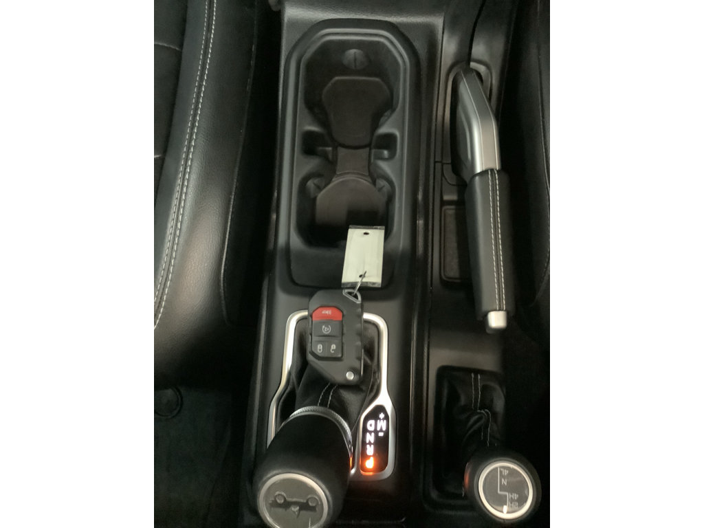 Used 2020 Jeep Wrangler Unlimited Sahara AWD/4WD image 20