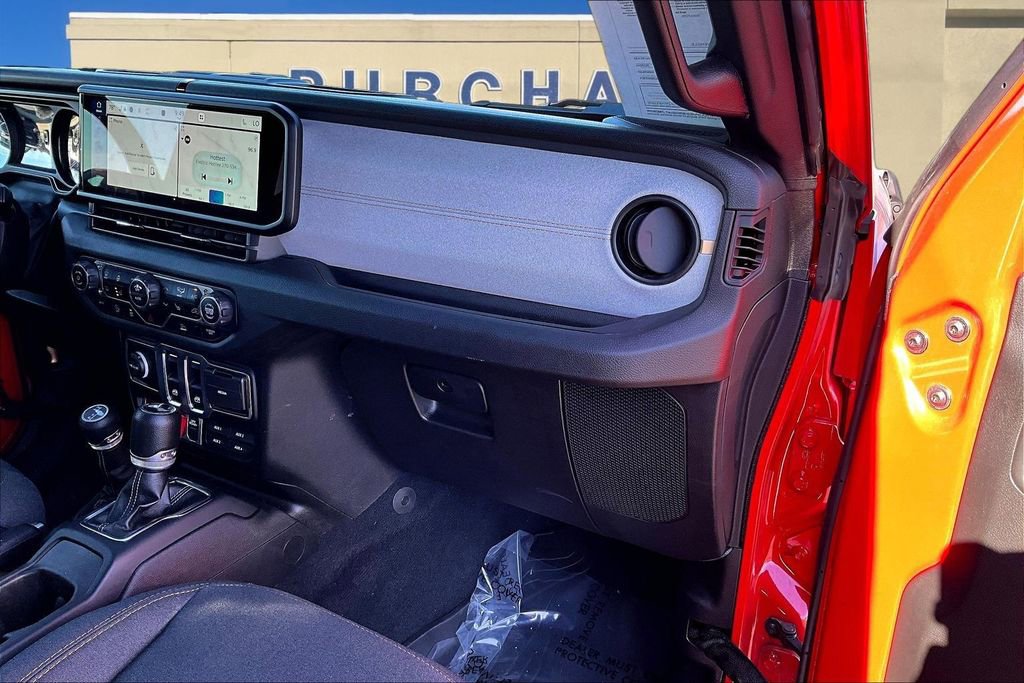 Used 2024 Jeep Wrangler Willys image 27