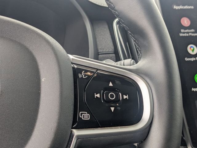 Used 2025 Volvo XC90 B6 Plus image 18