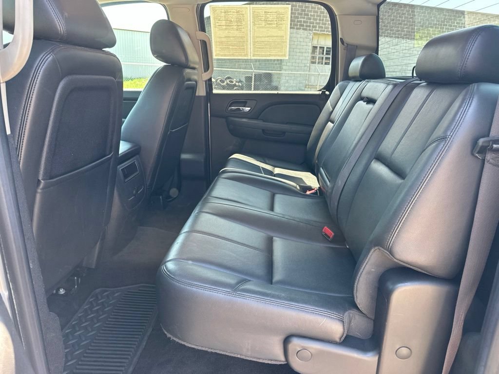 Used 2013 Chevrolet Silverado 3500 LTZ w/ LTZ Plus Package AWD/4WD image 17