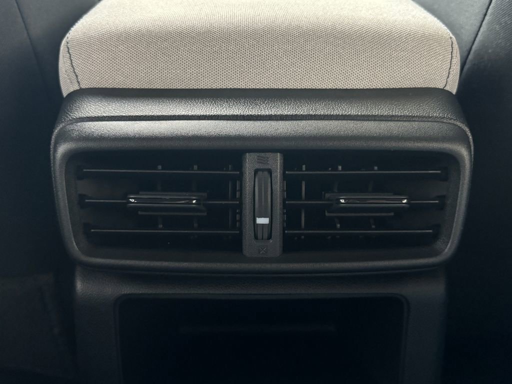 Used 2025 Honda Prologue EX image 19