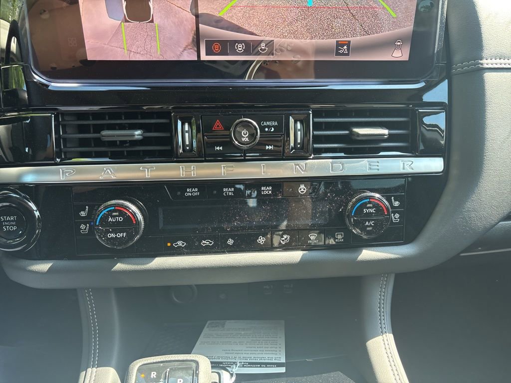 New 2026 Nissan Pathfinder Platinum image 13