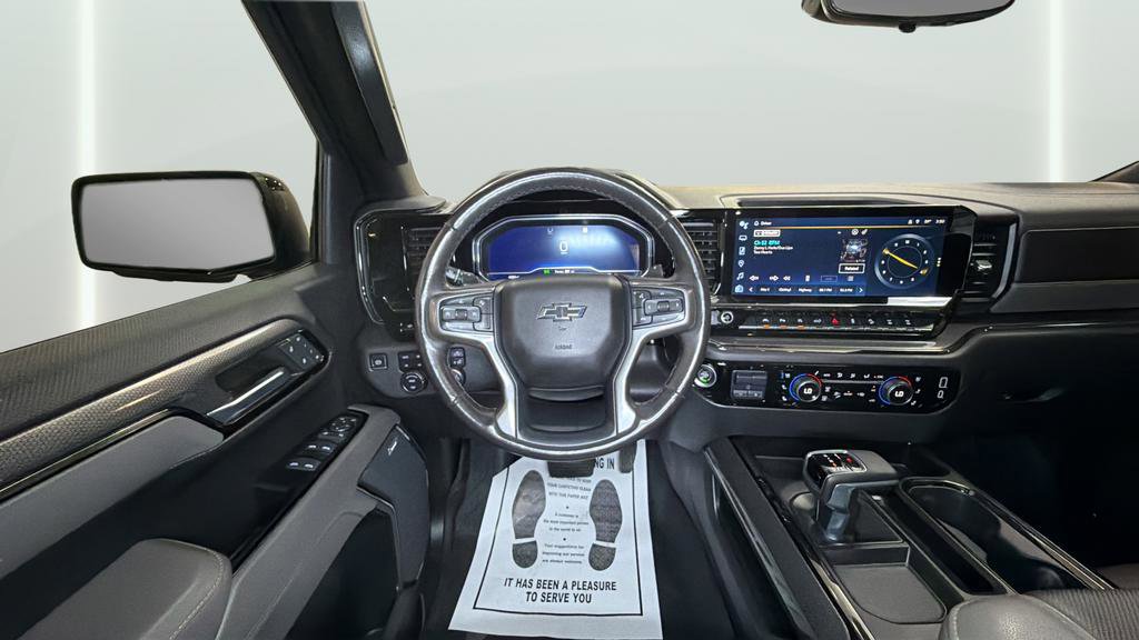 Used 2023 Chevrolet Silverado 1500 ZR2 image 16