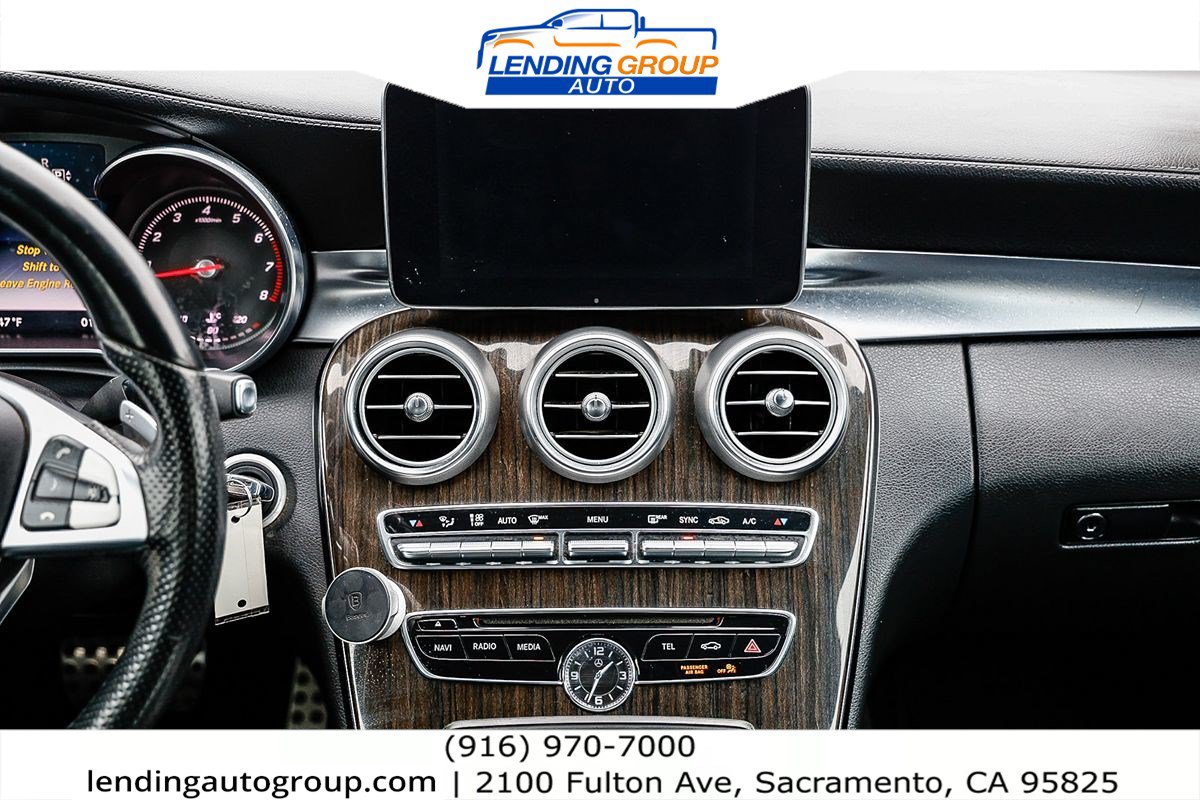 Used 2015 Mercedes-Benz C 400 4MATIC image 11