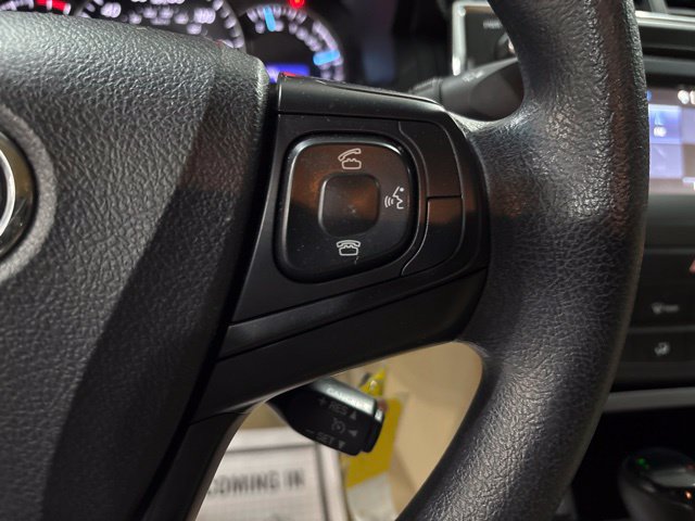 Used 2015 Toyota Camry LE FWD image 26
