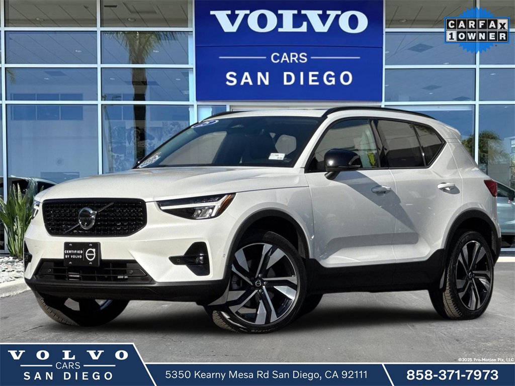 Certified 2025 Volvo XC40 B5 Plus