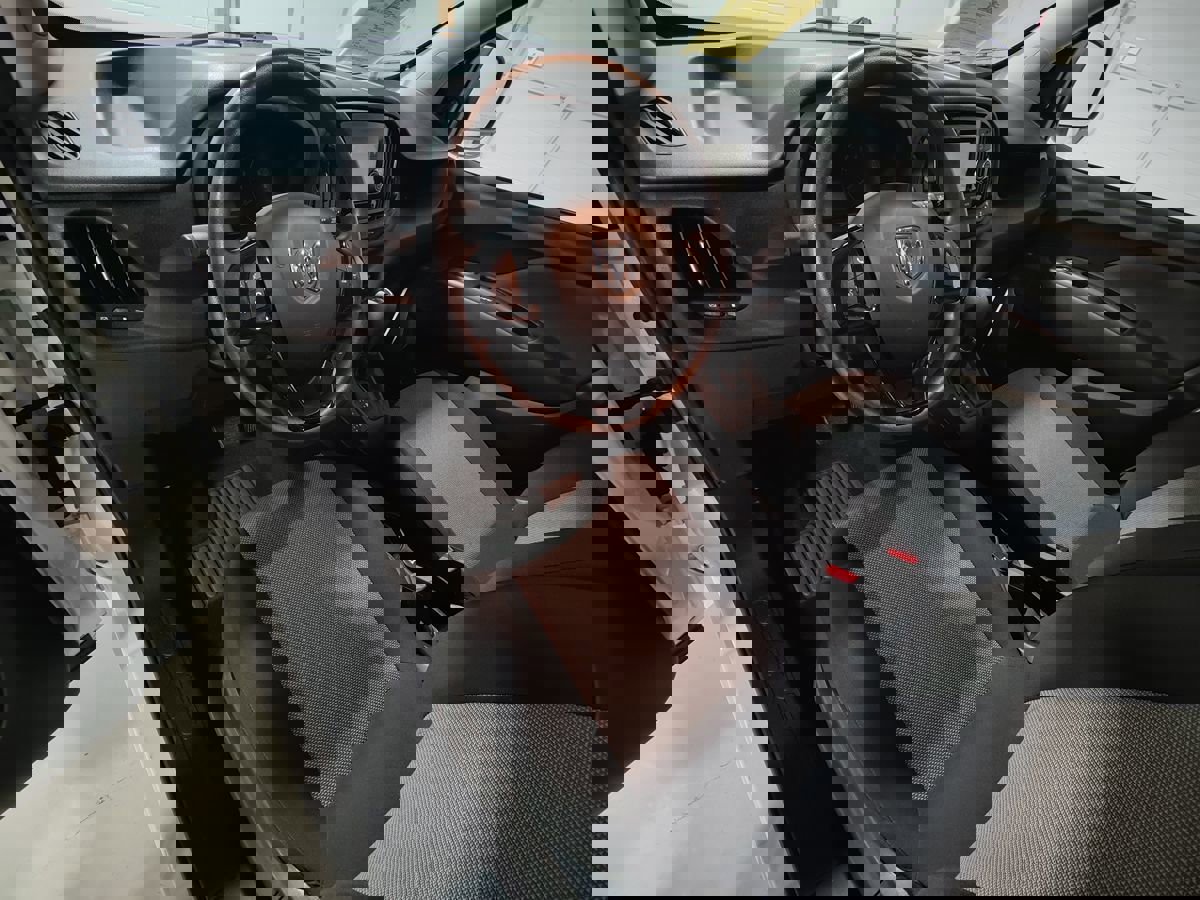 Used 2021 RAM ProMaster City Tradesman image 24