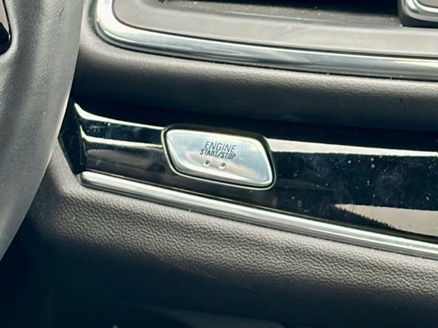 Used 2024 Buick Enclave Avenir image 21