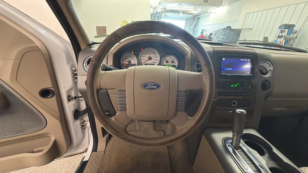 Used 2004 Ford F150 XLT AWD/4WD image 12