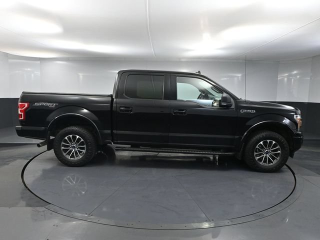 Used 2019 Ford F150 XLT w/ Equipment Group 302A Luxury AWD/4WD image 2