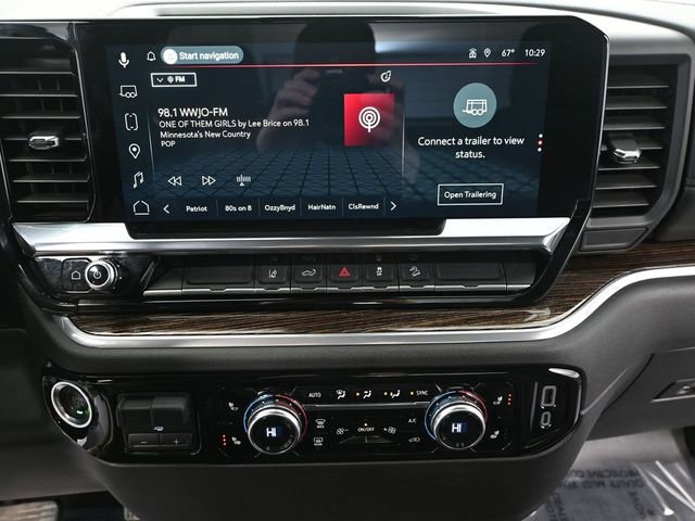 Used 2025 GMC Sierra 3500 SLE w/ SLE Convenience Package image 35