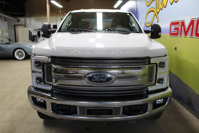 Used 2019 Ford F250 XLT image 2