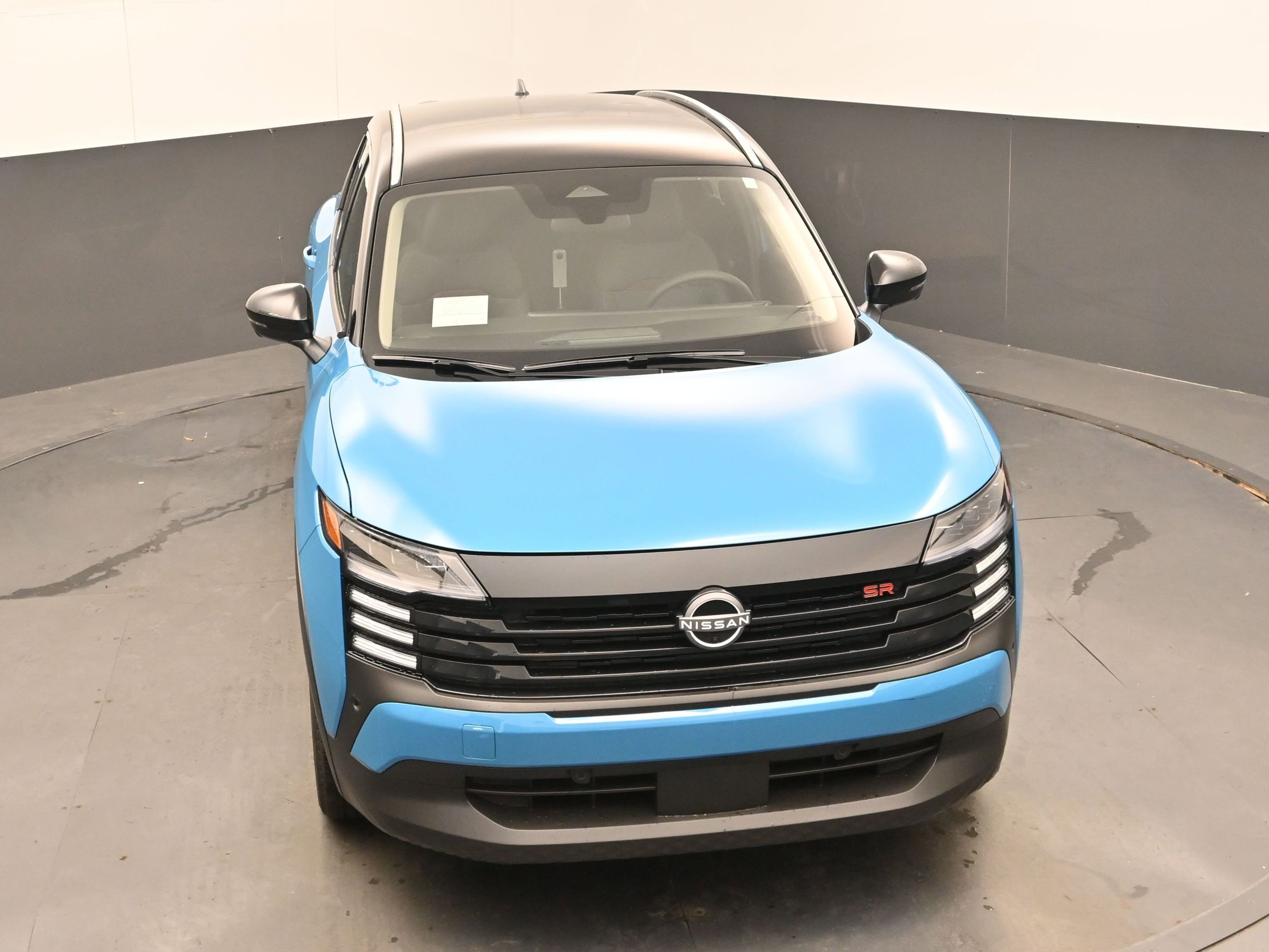 Certified 2025 Nissan Kicks SR image 31