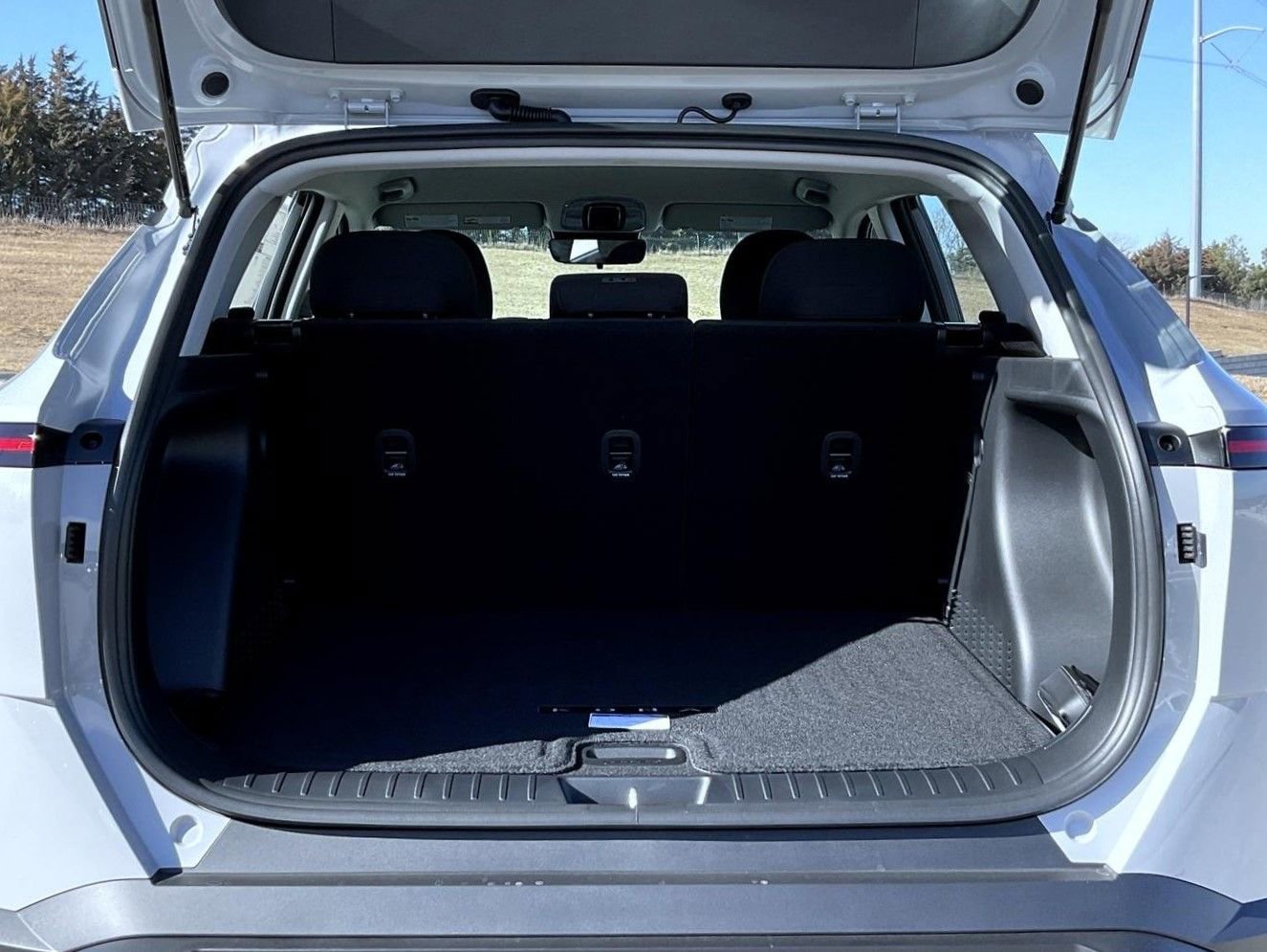 New 2026 Hyundai Kona SE AWD/4WD image 9