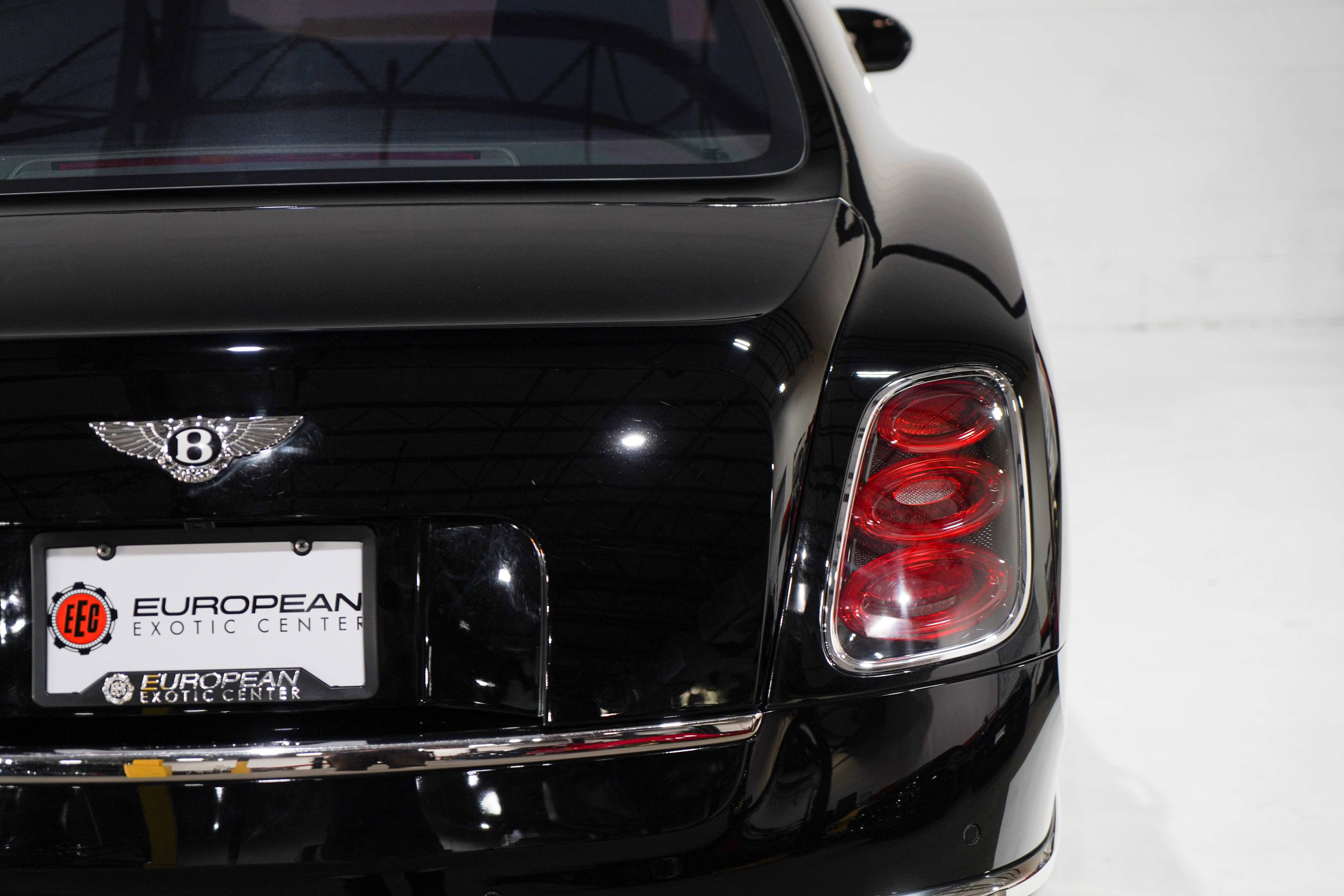 Used 2016 Bentley Mulsanne Speed RWD image 31