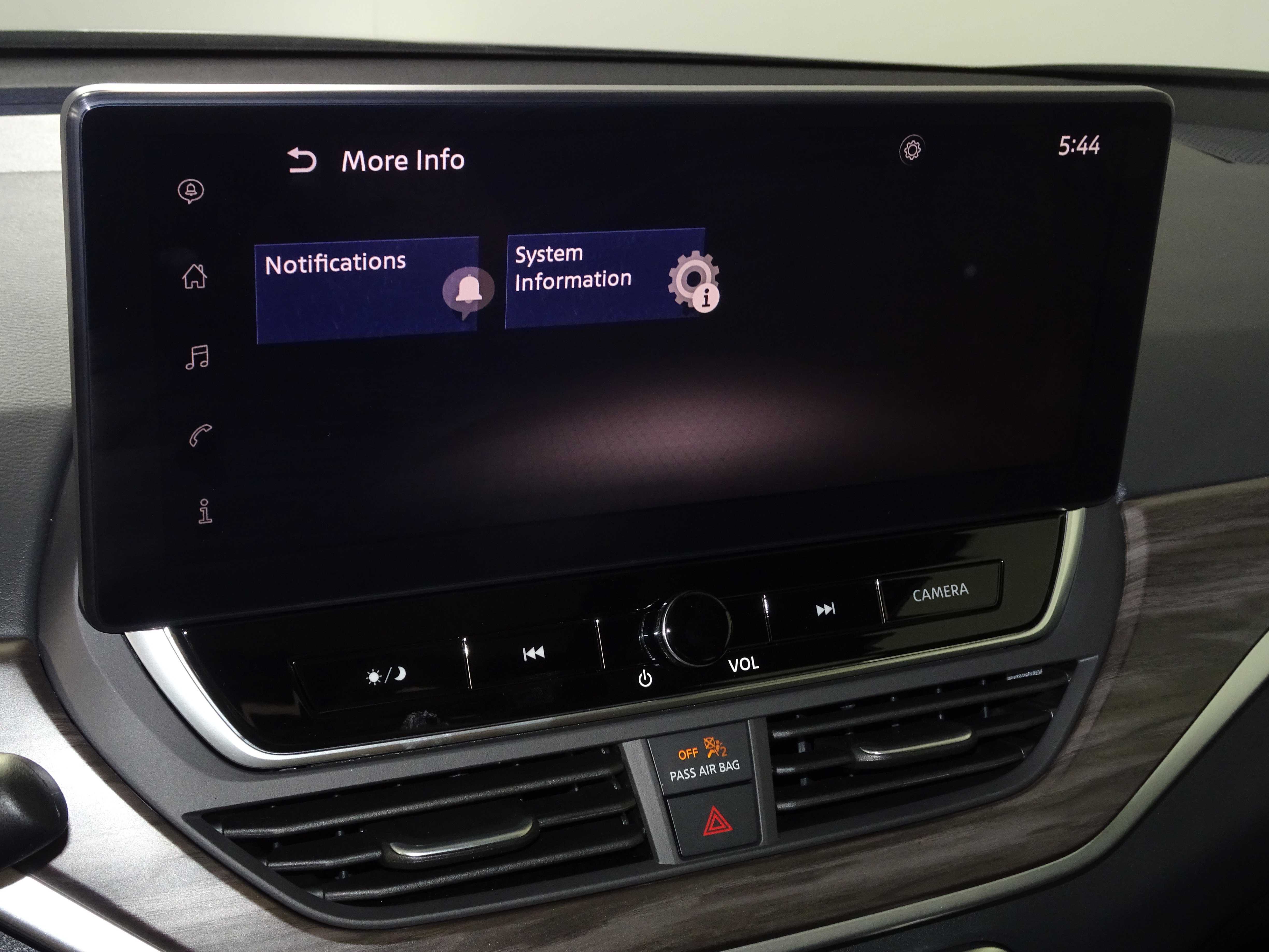 New 2025 Nissan Altima 2.5 SV w/ SV Special Edition Package image 28