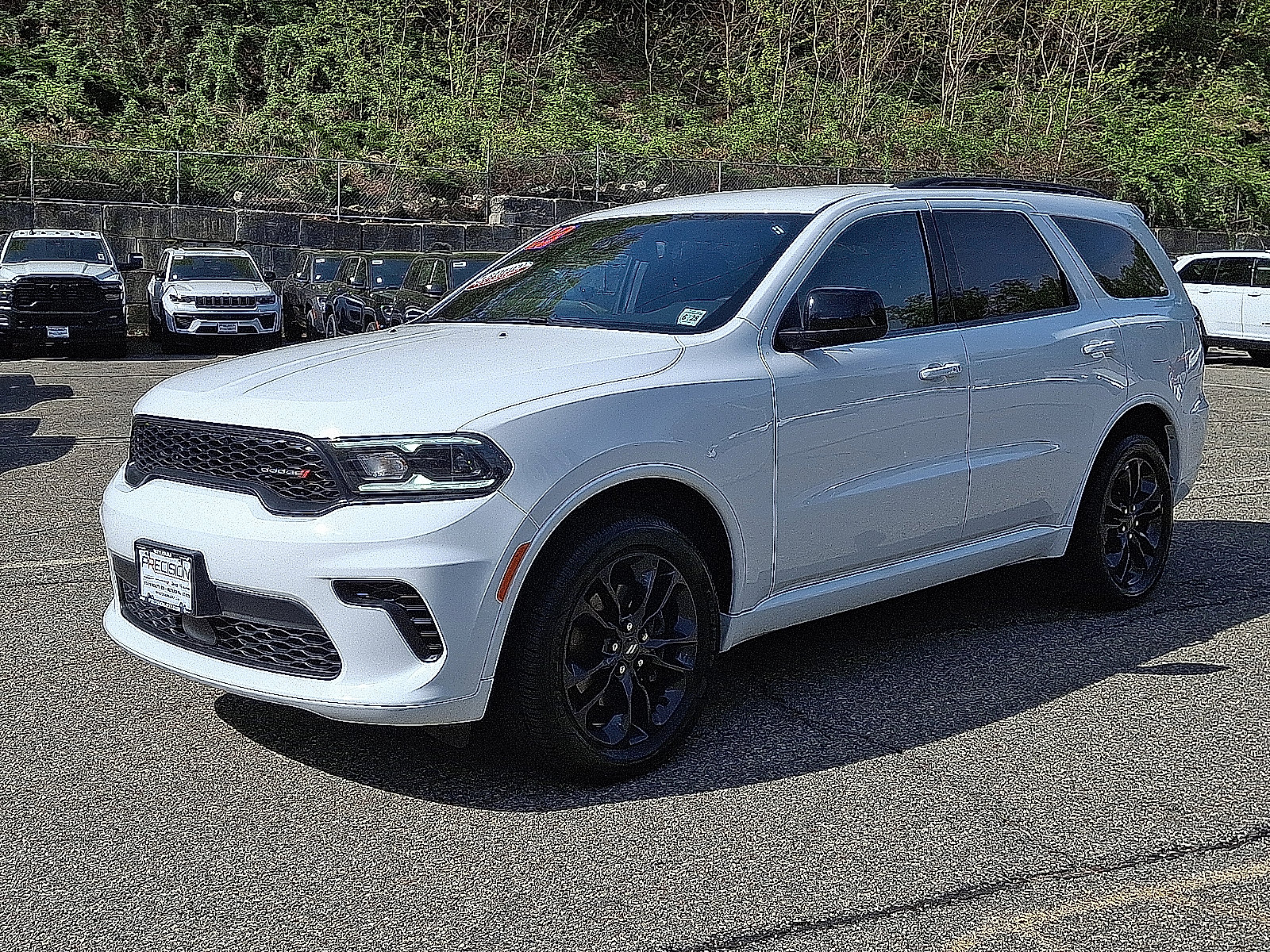 Certified 2023 Dodge Durango GT AWD/4WD image 2