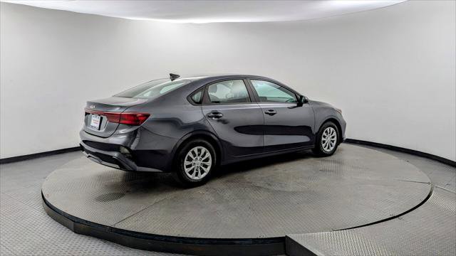 Used 2023 Kia Forte LX image 8