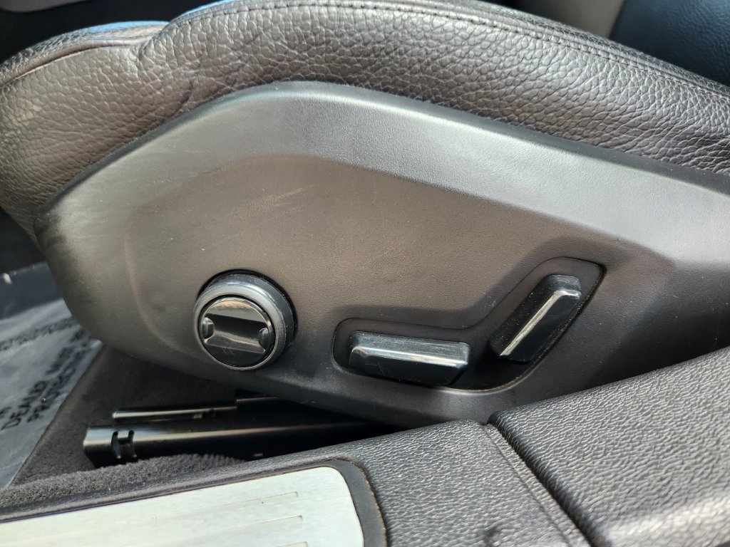Used 2024 Volvo S60 B5 Plus AWD/4WD image 15