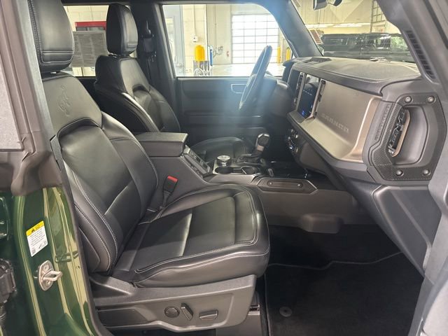 Used 2025 Ford Bronco Outer Banks image 15