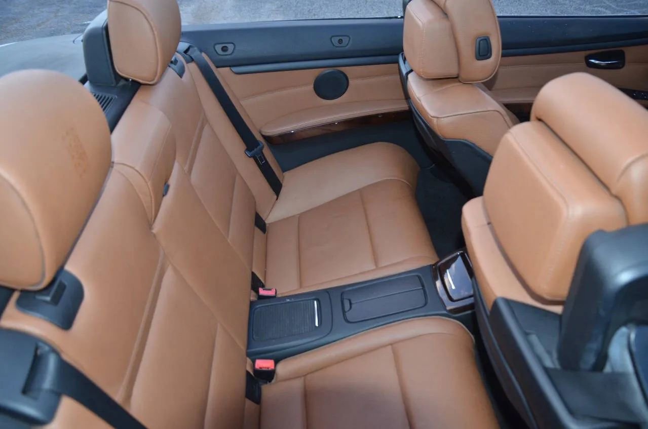 Used 2013 BMW 328i Convertible image 47