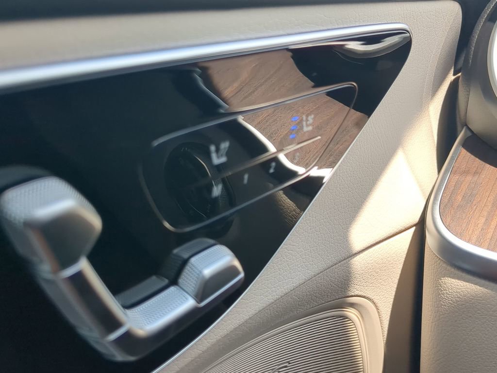 New 2025 Mercedes-Benz C 300 Sedan image 11