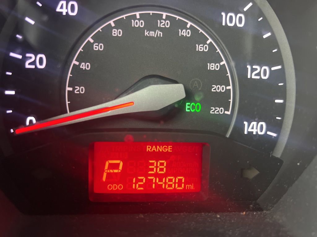 Used 2015 Kia Rio LX w/ Power Package image 4