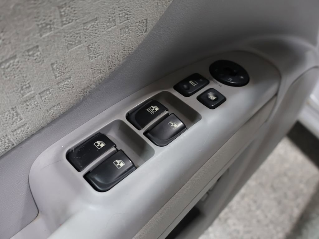 Used 2006 Hyundai Sonata GLS image 17