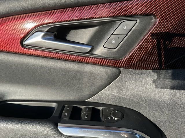 Used 2024 Chevrolet Traverse Z71 image 22