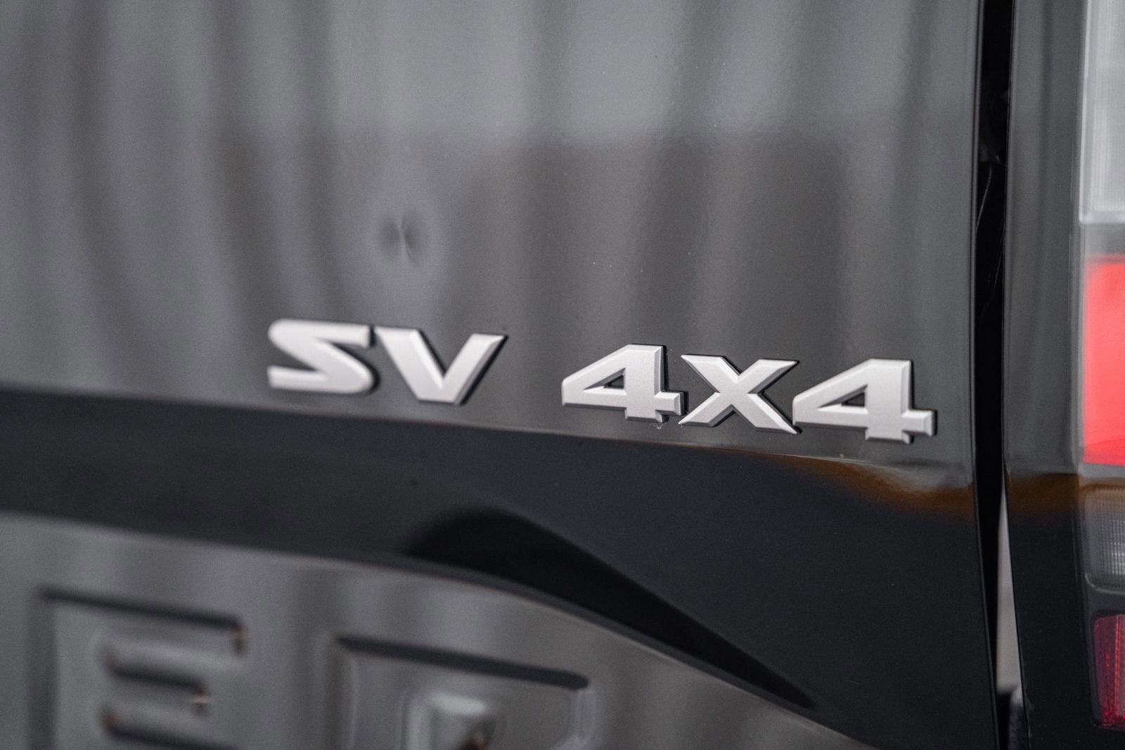 Used 2024 Nissan Frontier SV w/ Technology Package AWD/4WD image 8