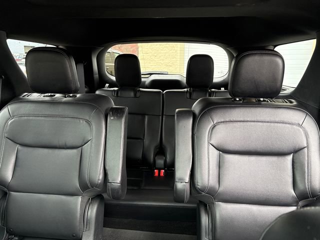 Used 2020 Ford Explorer XLT w/ Equipment Group 202A image 37