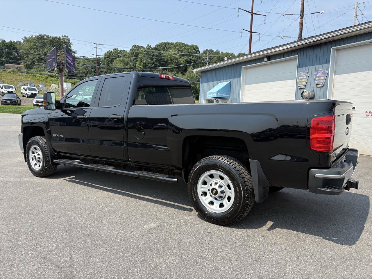Used 2018 Chevrolet Silverado 3500 W/T w/ WT Convenience Package AWD/4WD image 3