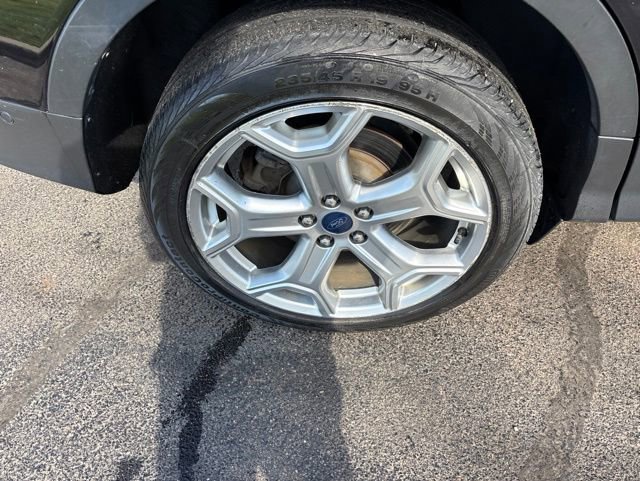 Used 2019 Ford Escape Titanium AWD/4WD image 46