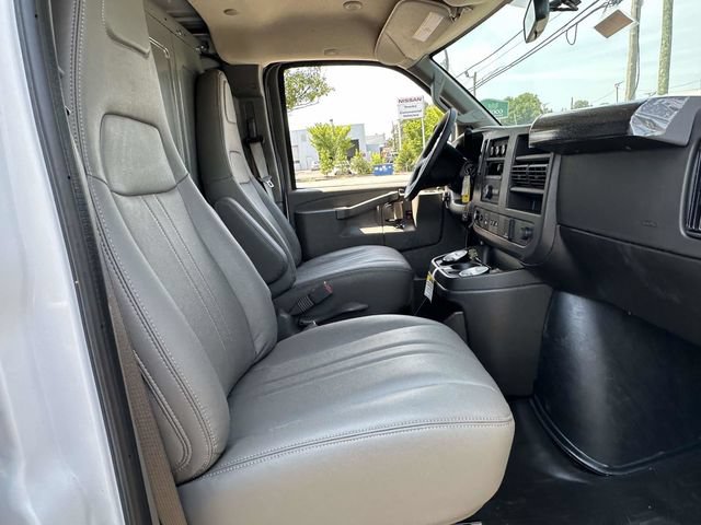 New 2025 Chevrolet Express 2500 w/ Driver Convenience Package RWD image 18