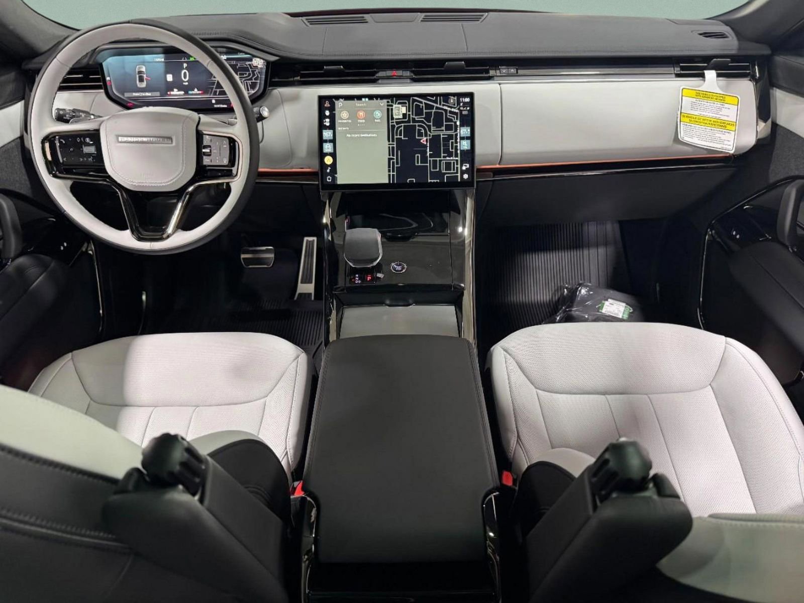 New 2026 Land Rover Range Rover Sport Dynamic SE image 13