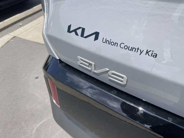 New 2026 Kia EV9 GT-Line AWD/4WD image 9